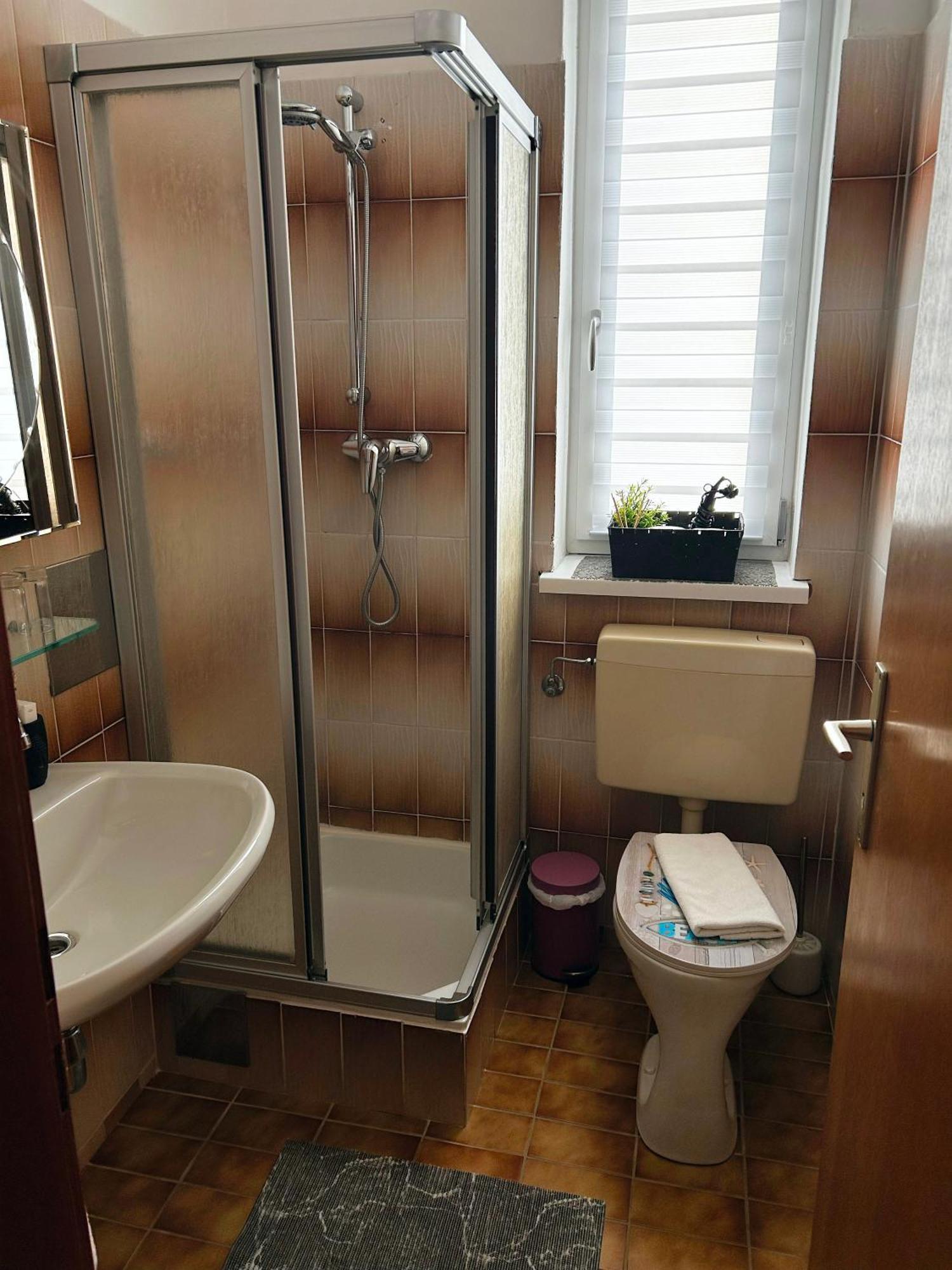 Elena Nicoleta Caltun Apartment *