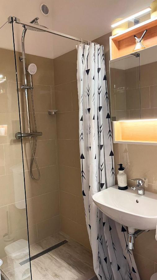 Apartment Elena Nicoleta Caltun Fischamend